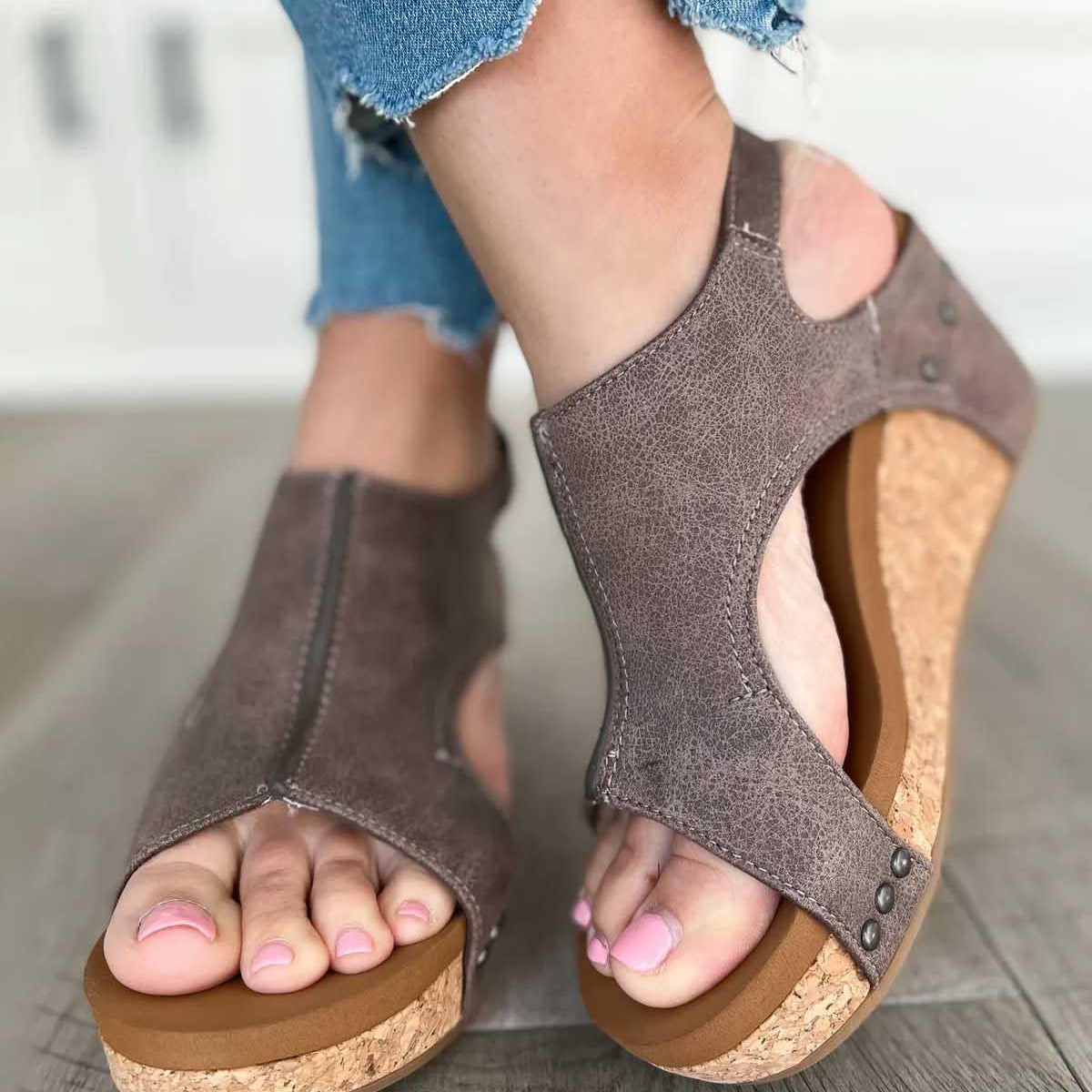Women’s Sandals – Ergonomic Fit – Open Toe – Cork Footbed – Cut-Out Design – Stud Detail