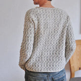 Women's elegant round neck sweater