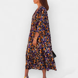 Alexandrine | V-Neck Retro Velvet Embellished Dress