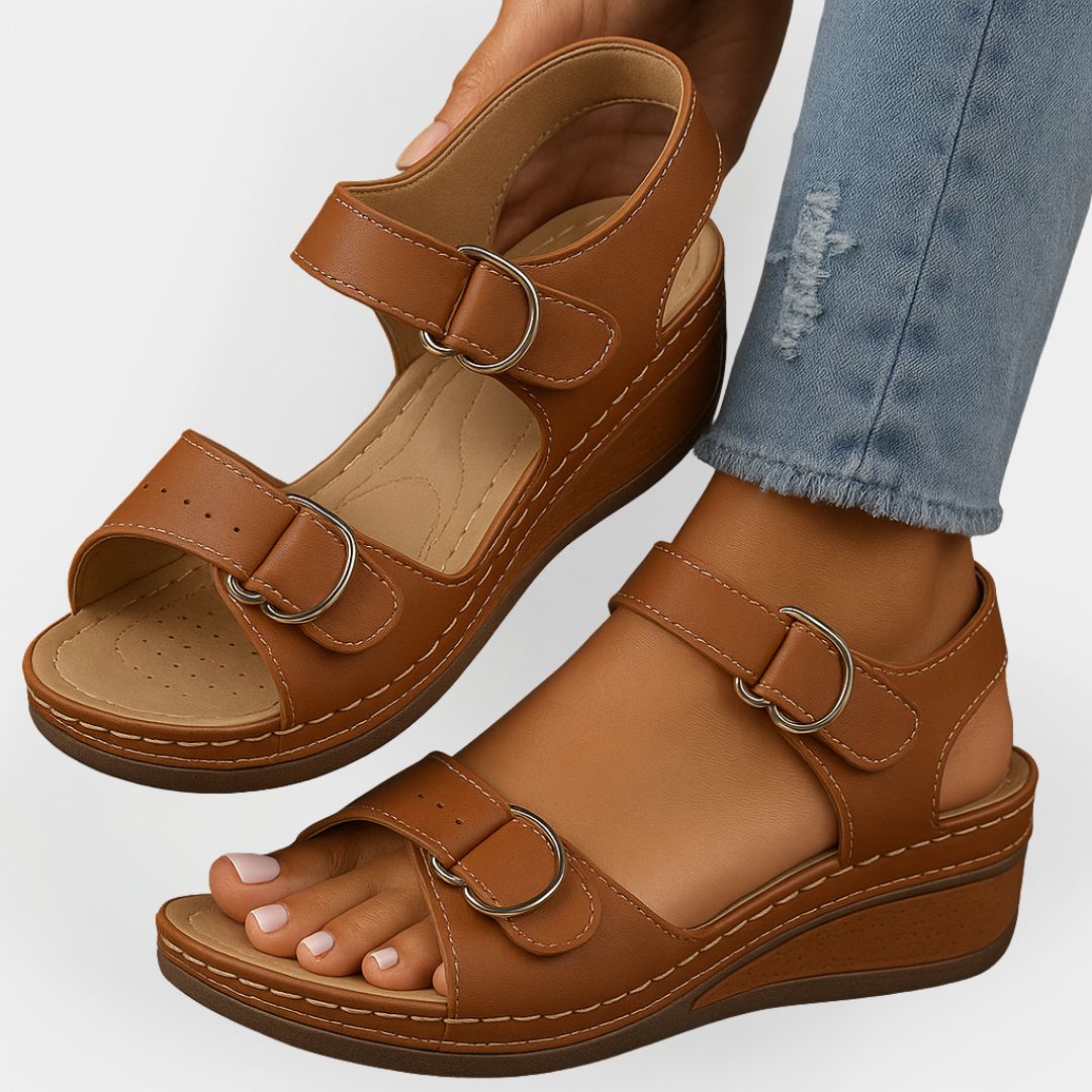 Morgan | Orthopaedic Leather Sandals Featuring Heel