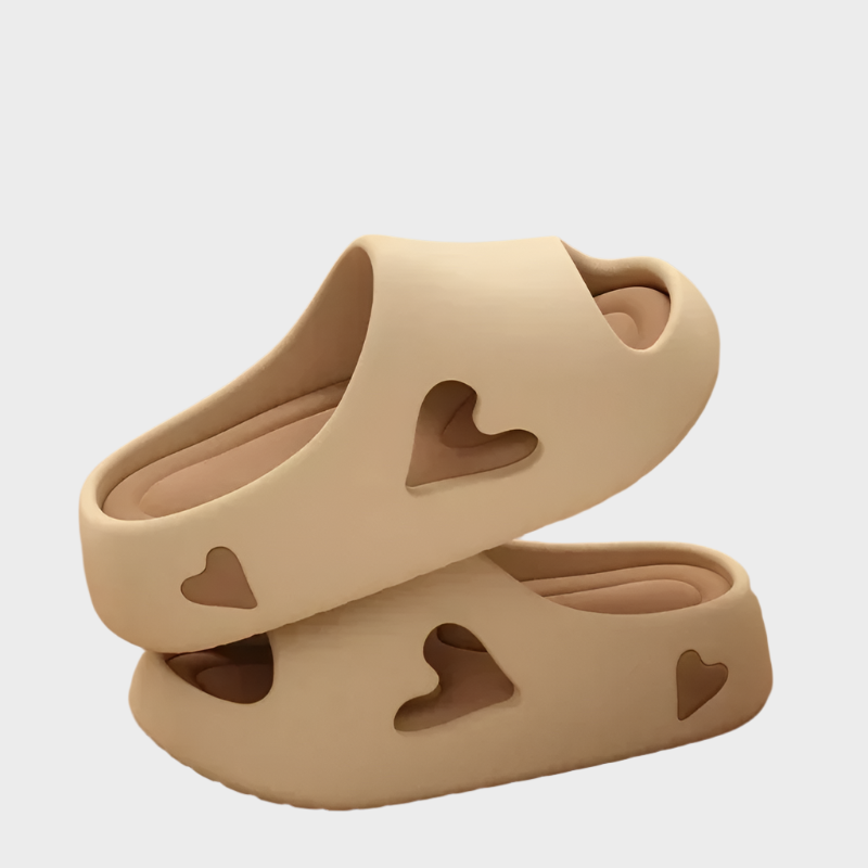 Rowan | Indistinguishably Cosy Heart Shaped Slippers