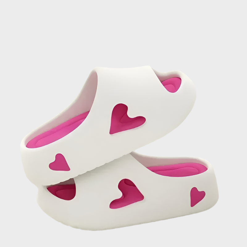 Rowan | Indistinguishably Cosy Heart Shaped Slippers