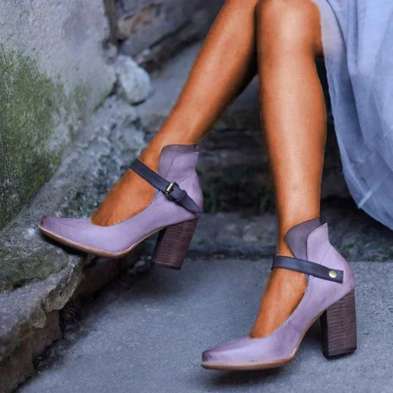 Women’s Block Heel Shoes – Leather Look – Ankle Strap – Closed Toe – Elegant Fit