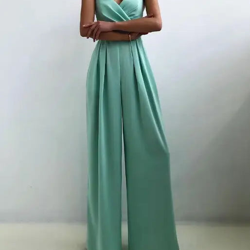 Women's elegant sleeveless jumpsuit