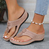 Women’s Flip-Flop Sandals – Floral Applique – Cushioned Sole – Breathable Strap