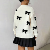 Women’s Pullover Sweater – Knitted Wool Blend – Relaxed Fit – Bow Detail – Crew Neck