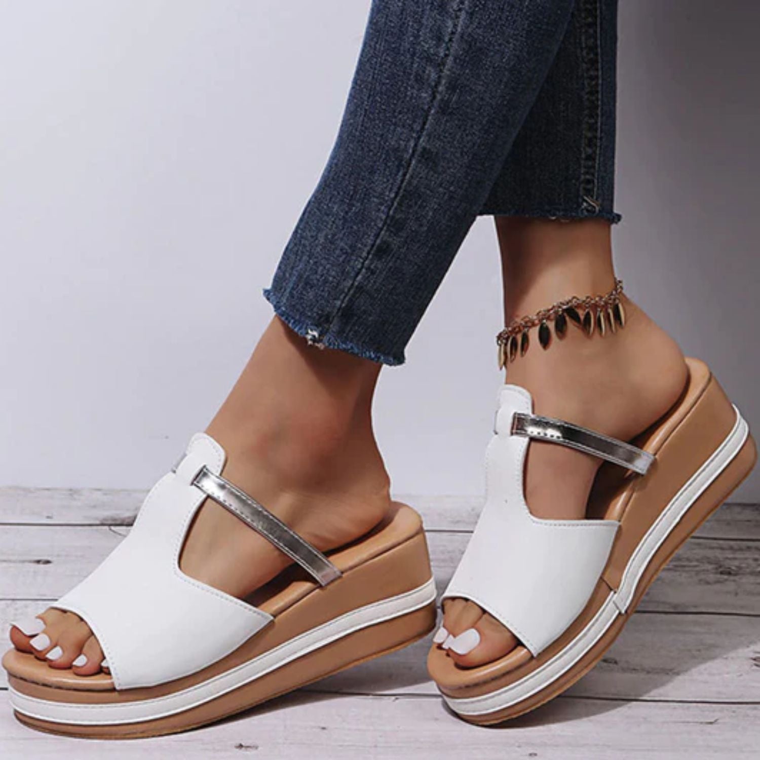 Women’s Wedge Sandals – Slip-On Comfort – Open Toe – Soft Upper – Platform Heel