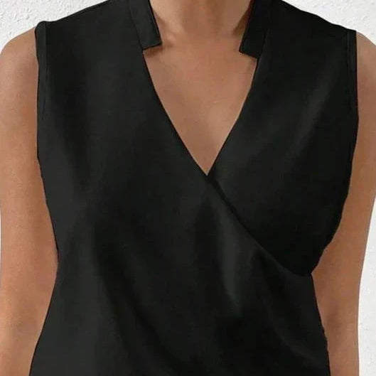 Tessa | Classic Sleeveless Solid Blouse