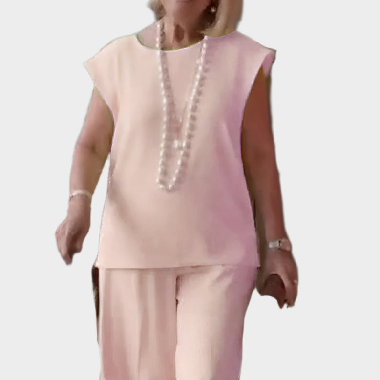 Christabella | Luxuriant Scarlet Apparel Outfits Couture