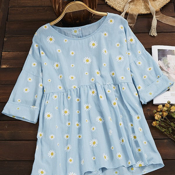 Women’s Casual Top – Relaxed Fit – Short Sleeve – Floral Print – Breathable Blend