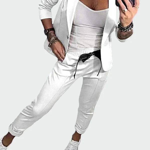 Bartholomew | Elegant Comfort for Everyday Adventures