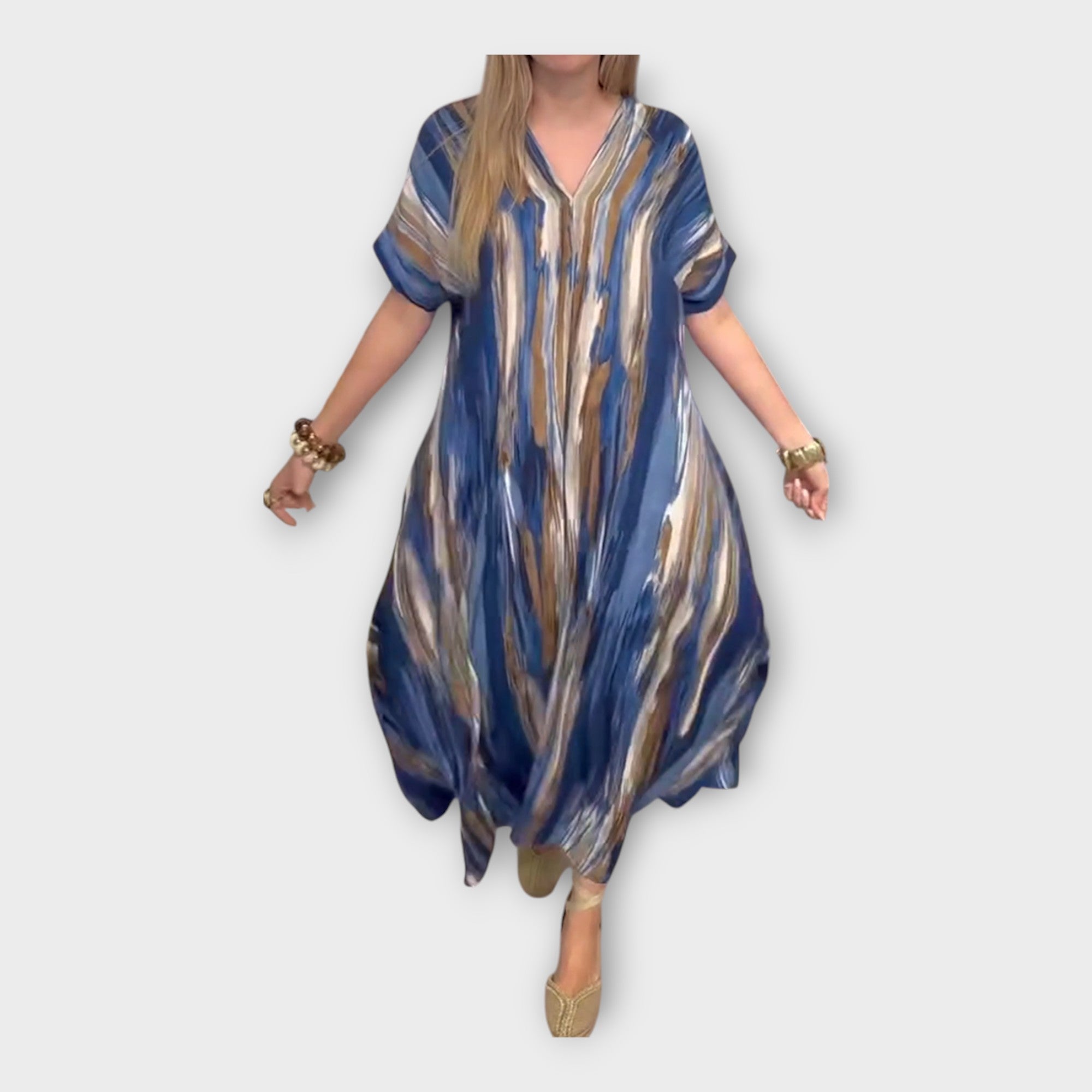 Alex | Luxuriant Exquisitely Kaftanic V-Neck Sleeved